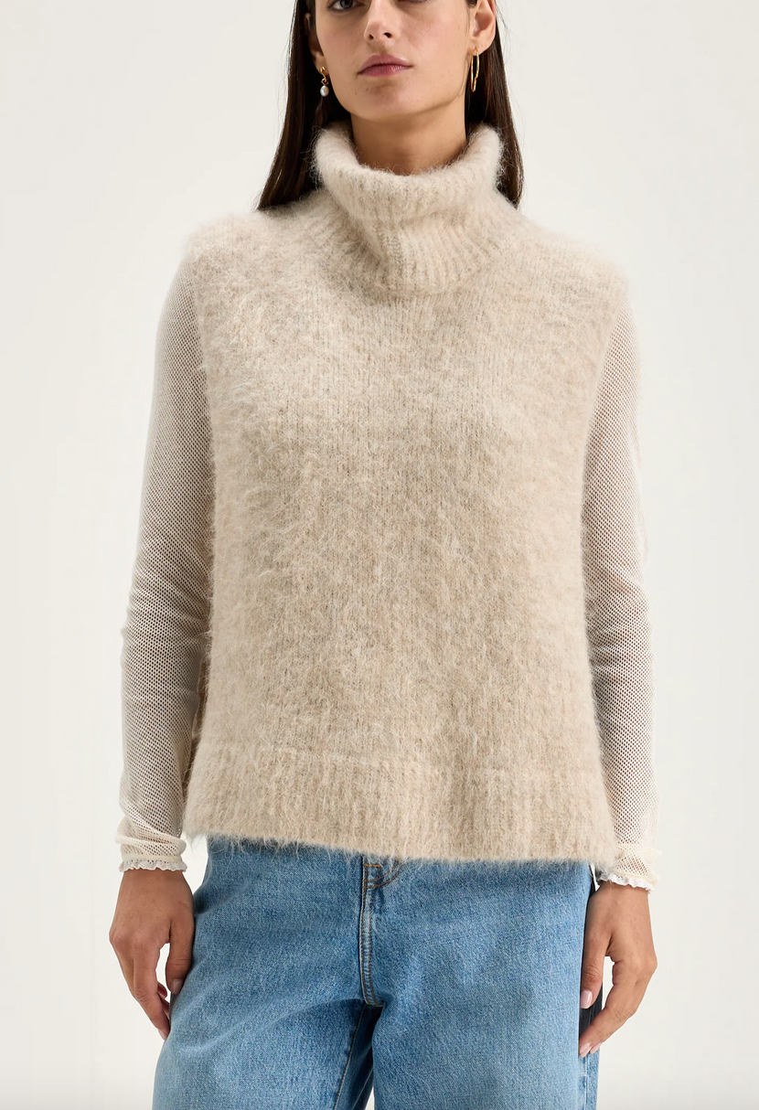 Daren vest popover oyster