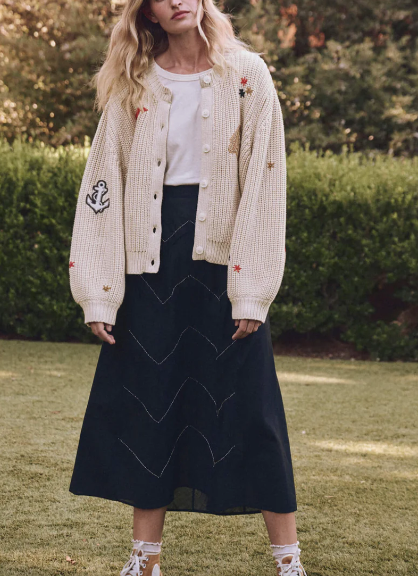 The collegiate cardigan natural