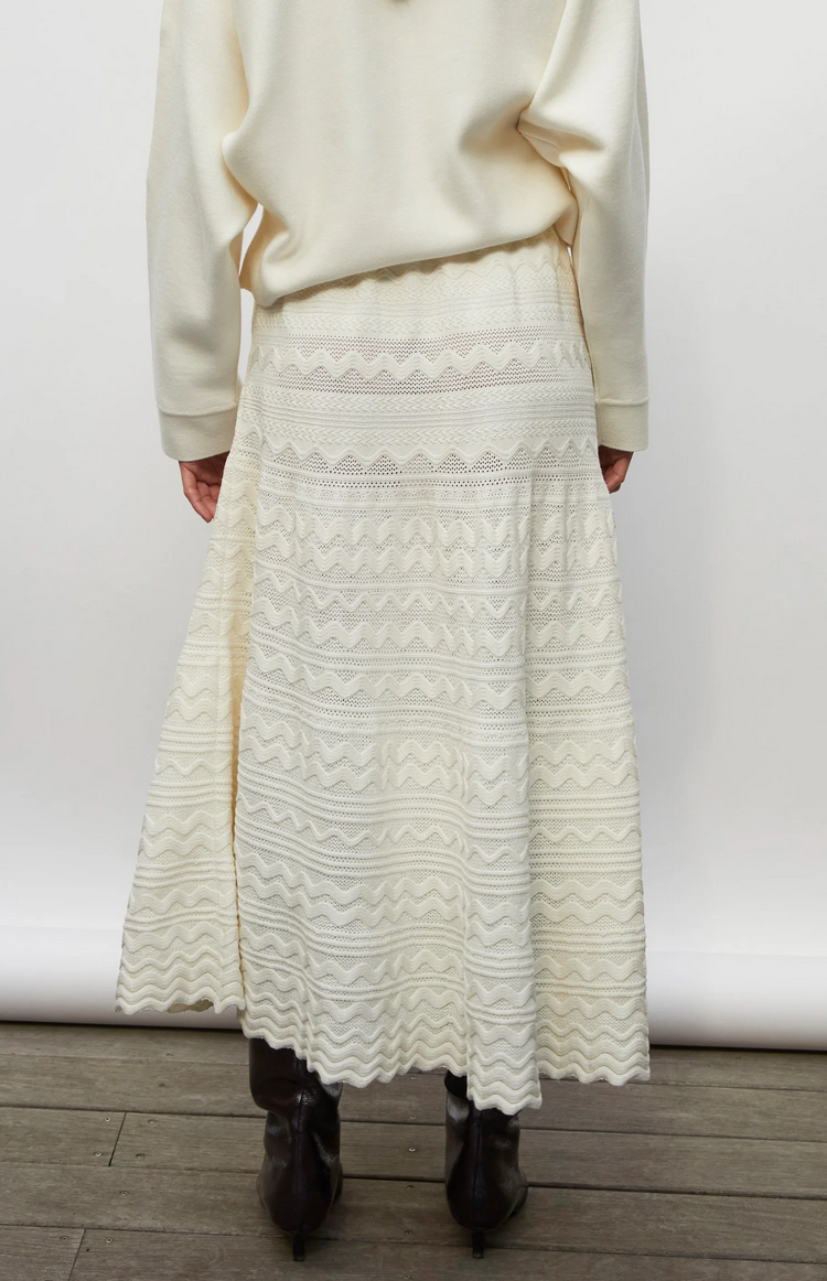 diva long skirt in a rick-rack knit milk