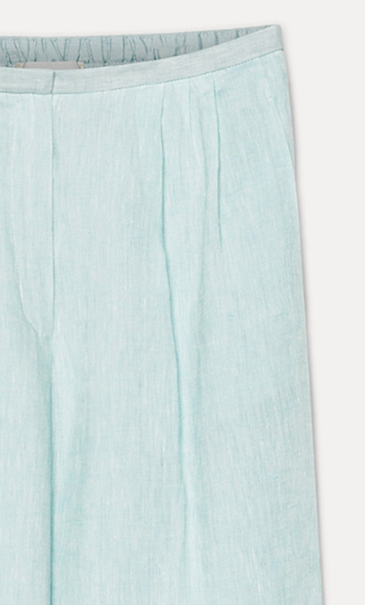 chic linen gauze pleated pants in plume