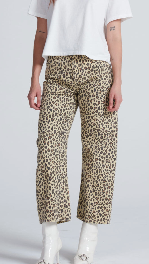 Twisted Barrel leopard