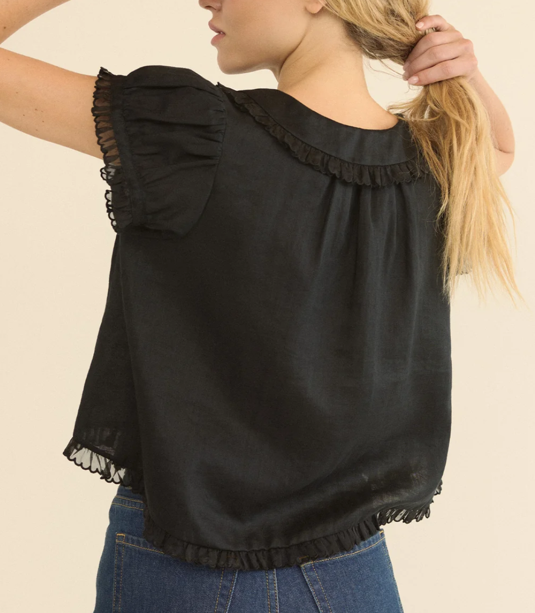 Karina top black