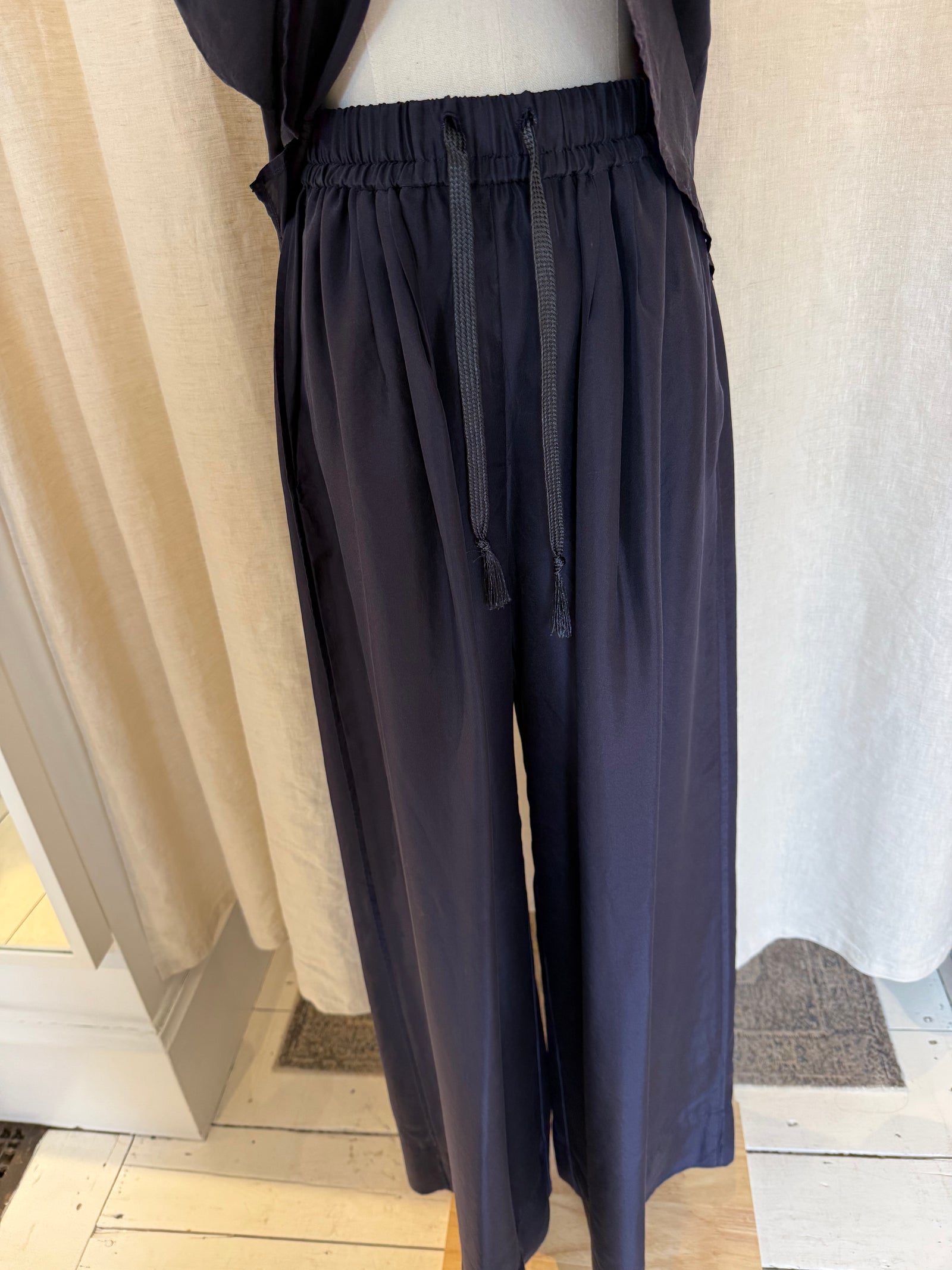 habotai silk drawstring pants midnight