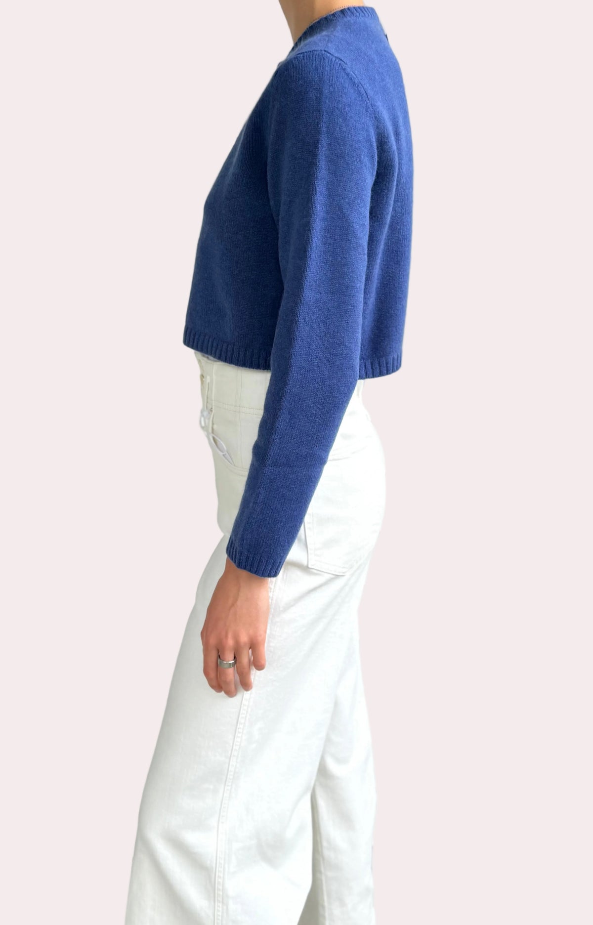 Cropped cashmere cardigan blue wash