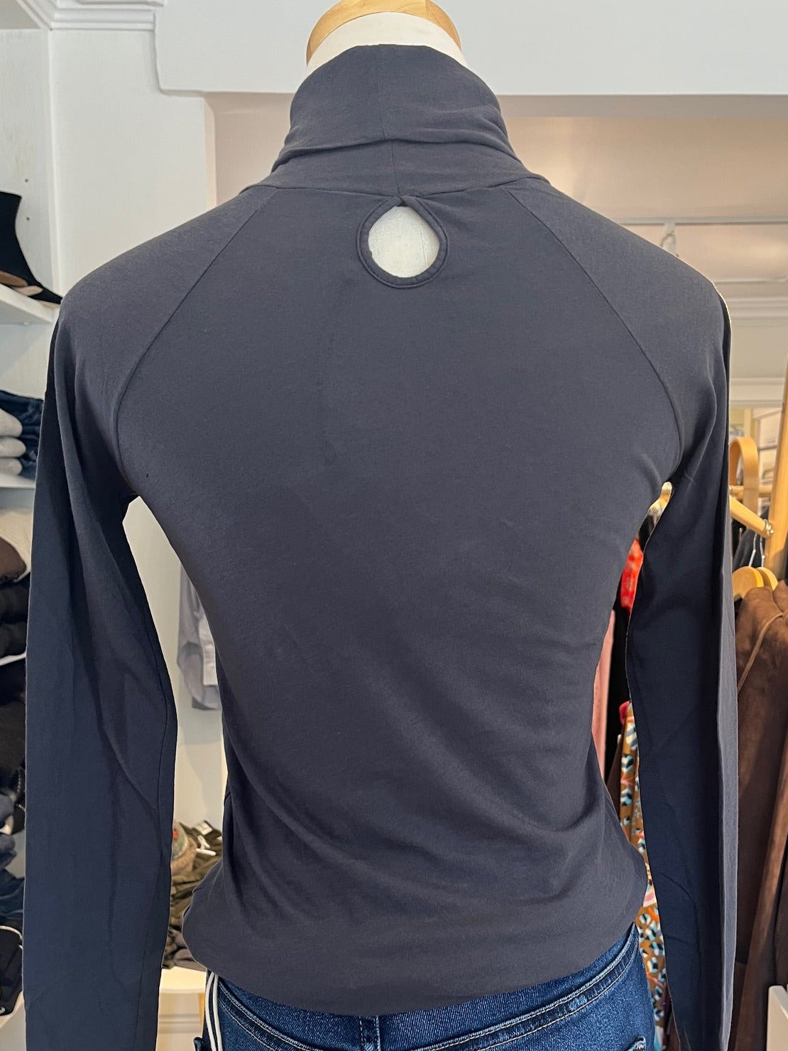 Hansel Tee Graphite