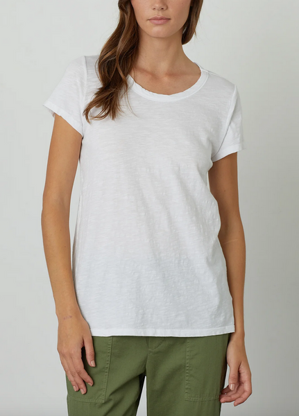 Tilly white scoop neck tee