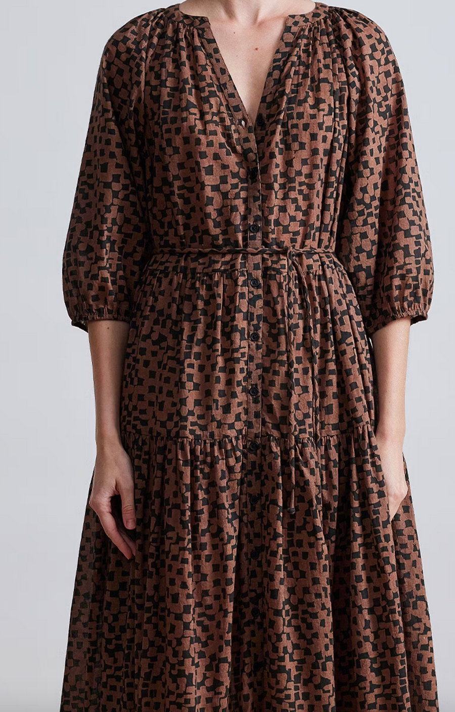 Mitte dress scattered geo