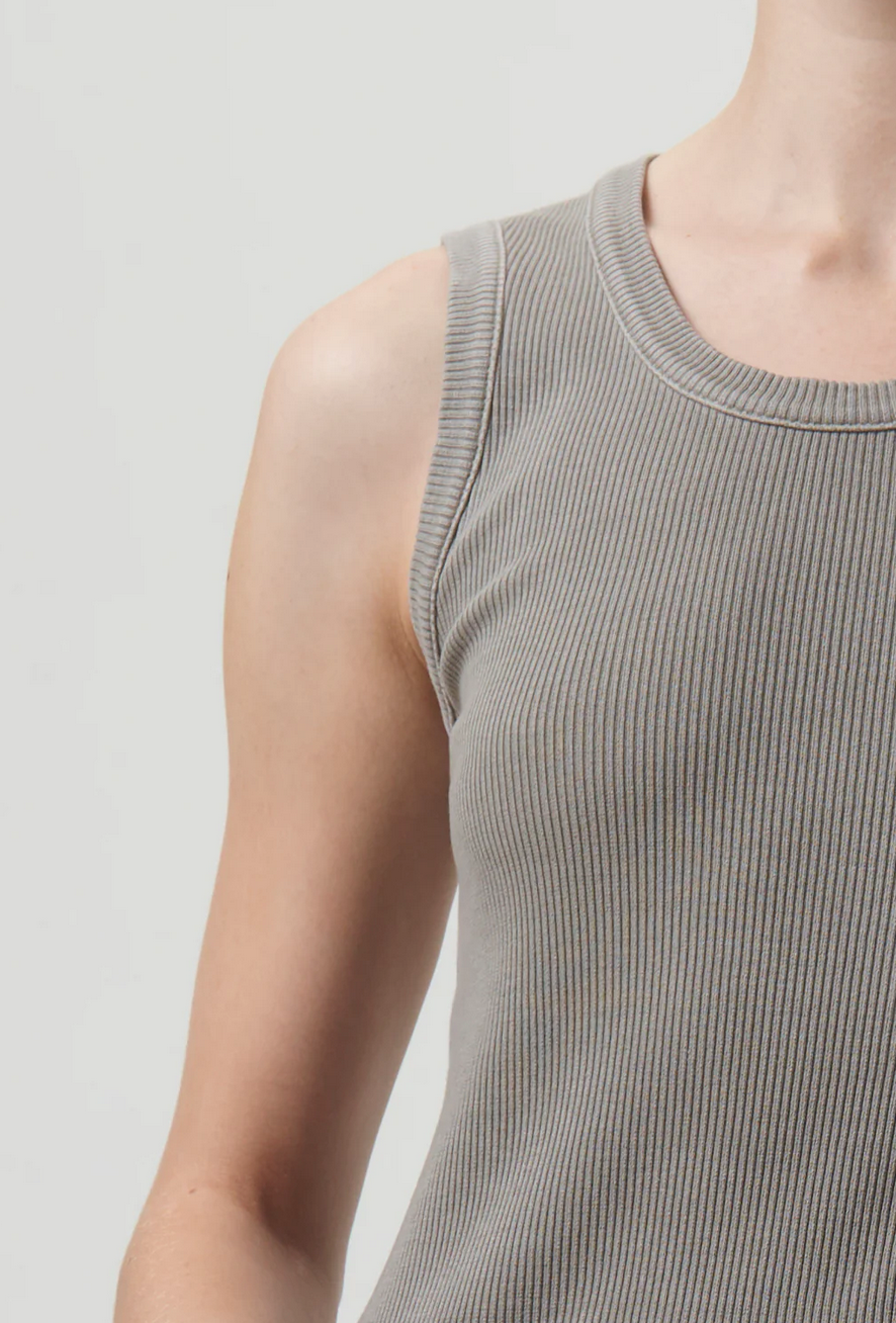 poppy scoop neck tank trail
