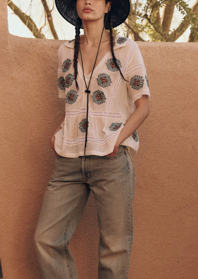 the santa fe top with folklore embroidery in cream