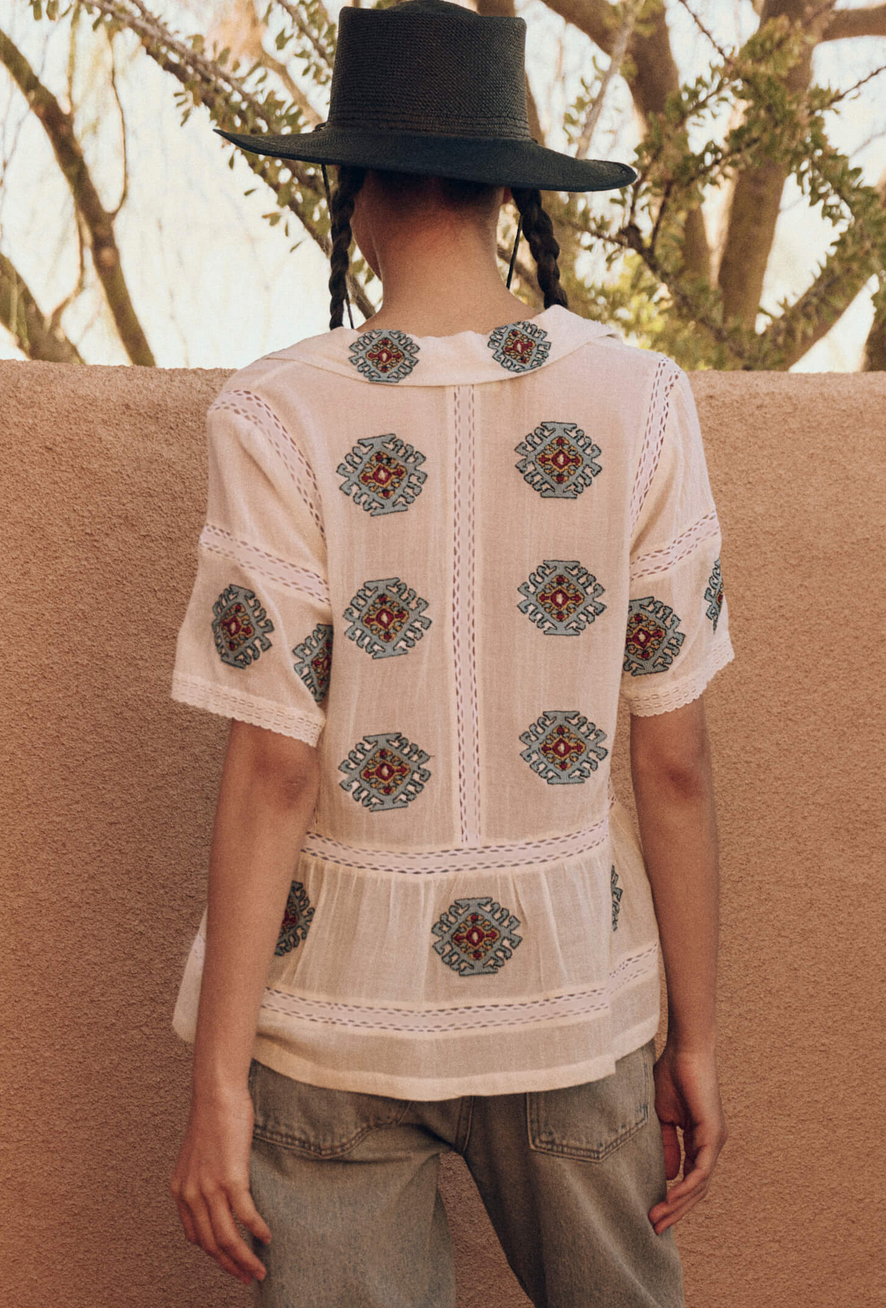 the santa fe top with folklore embroidery in cream