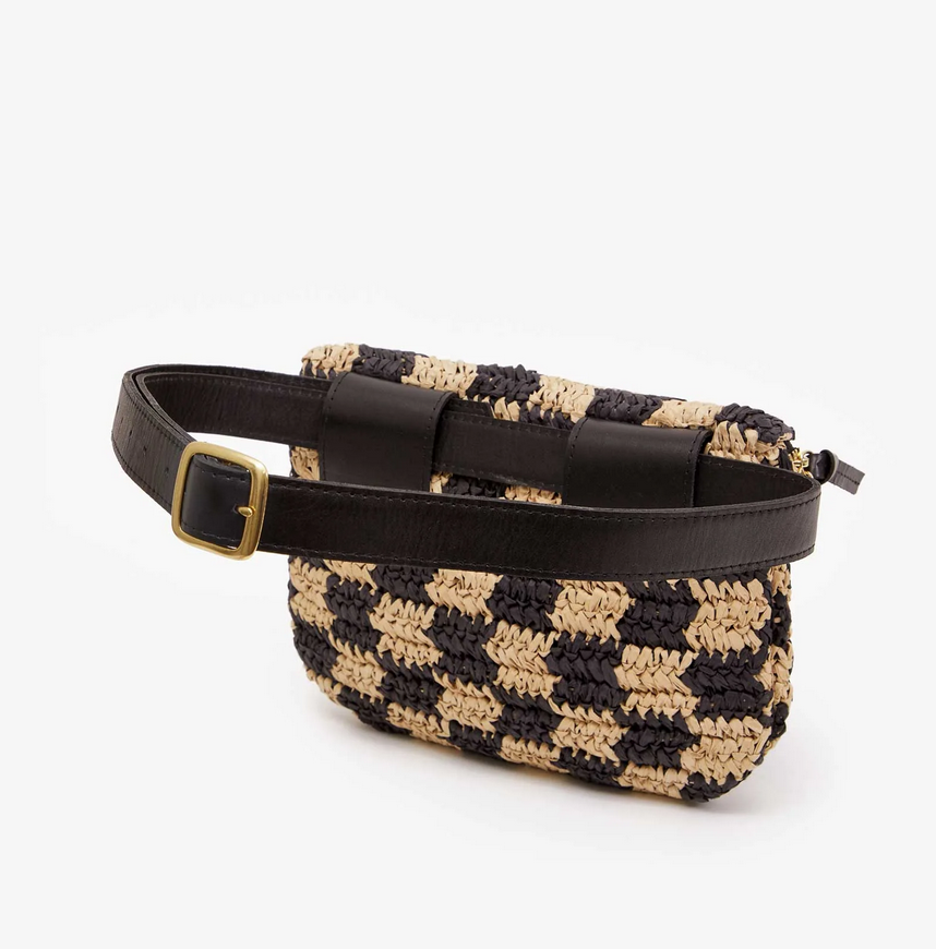 Fanny pack black & natural checker raffia