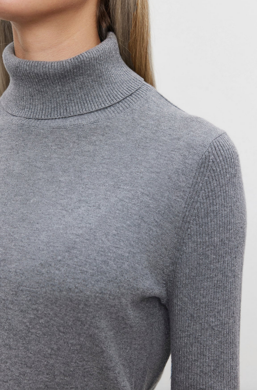 Korie turtleneck sweater medium heather grey