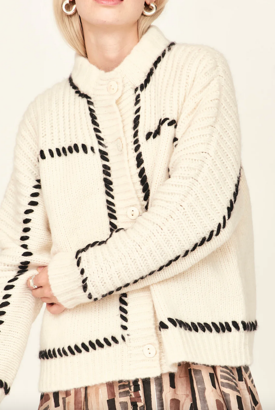 andermatt cardigan in ivory/black