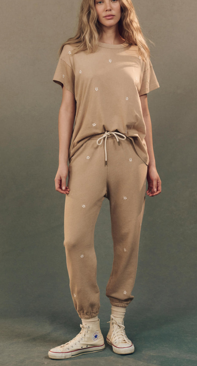 the boxy crew khaki with daisy embroidery
