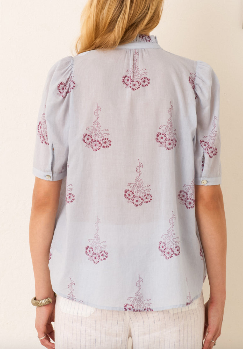 Winn pansy sky shirt