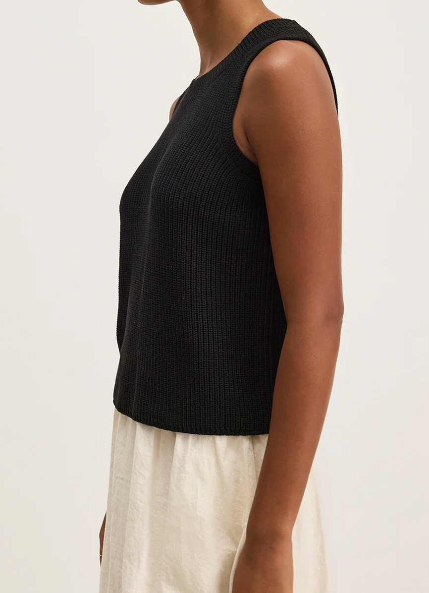 Muna sweater vest black