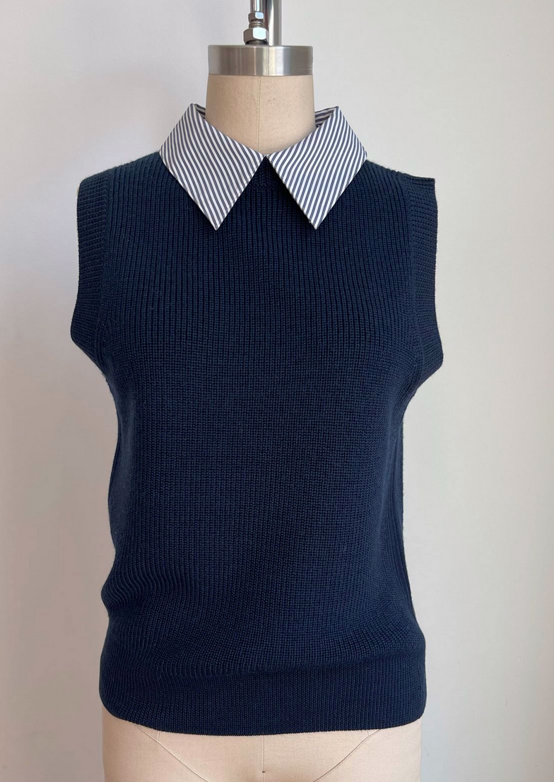 The school vest navy multi