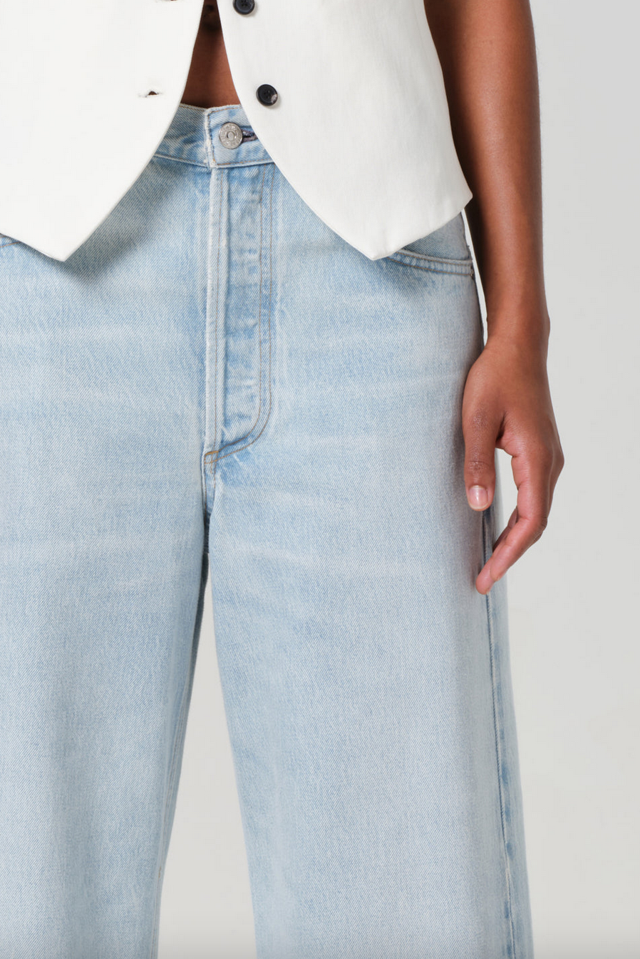 ayla raw hem crop in sailor