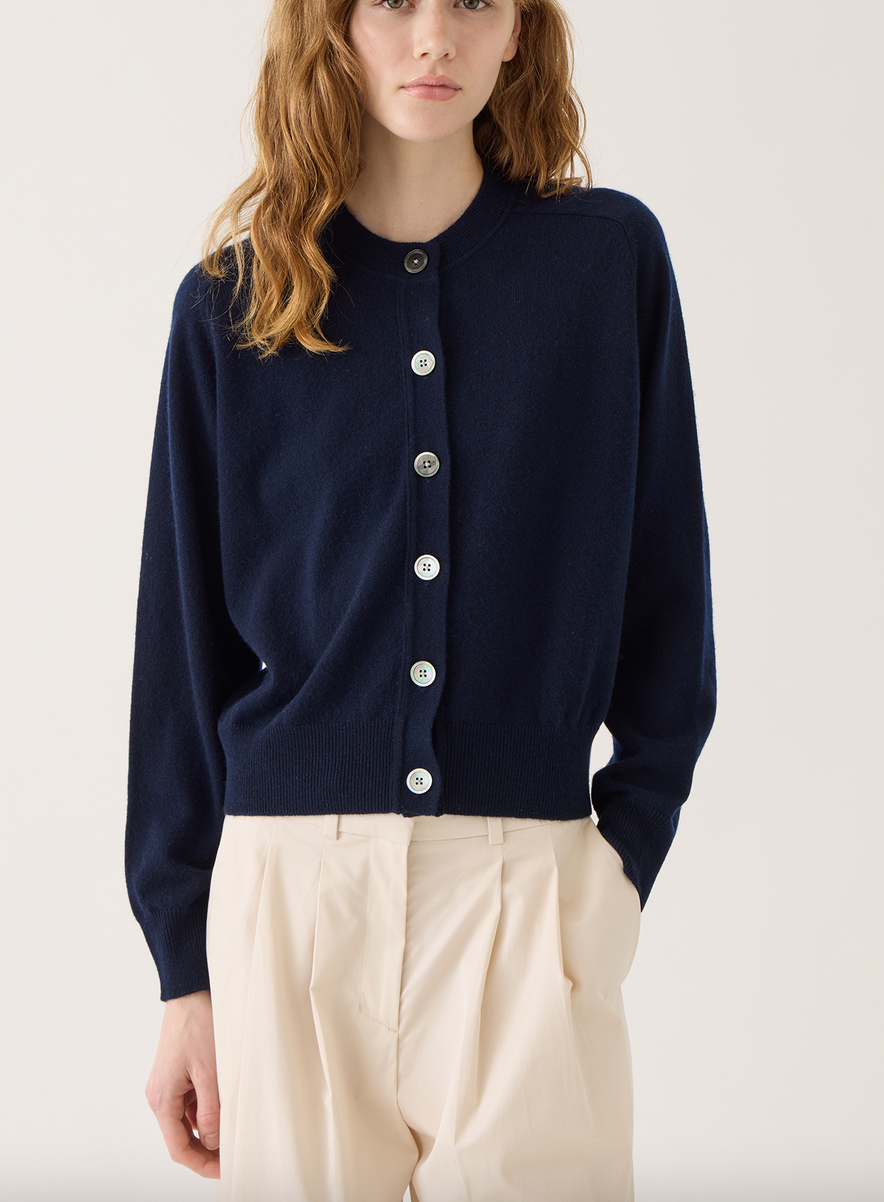 Gwen cashmere cardigan navy