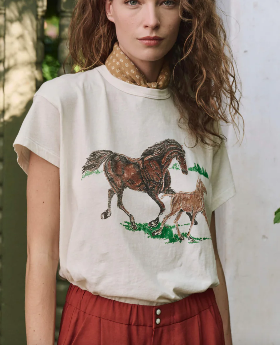 The Boxy crew washed white with running horses