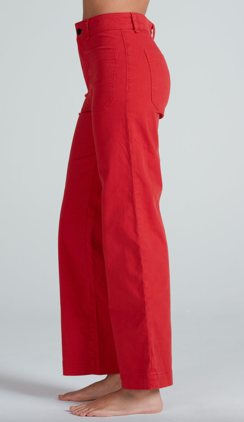 Sailor twill lips red