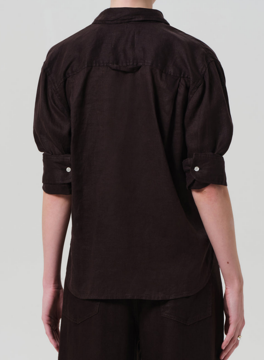 Kayla shrunken linen shirt in chocolate