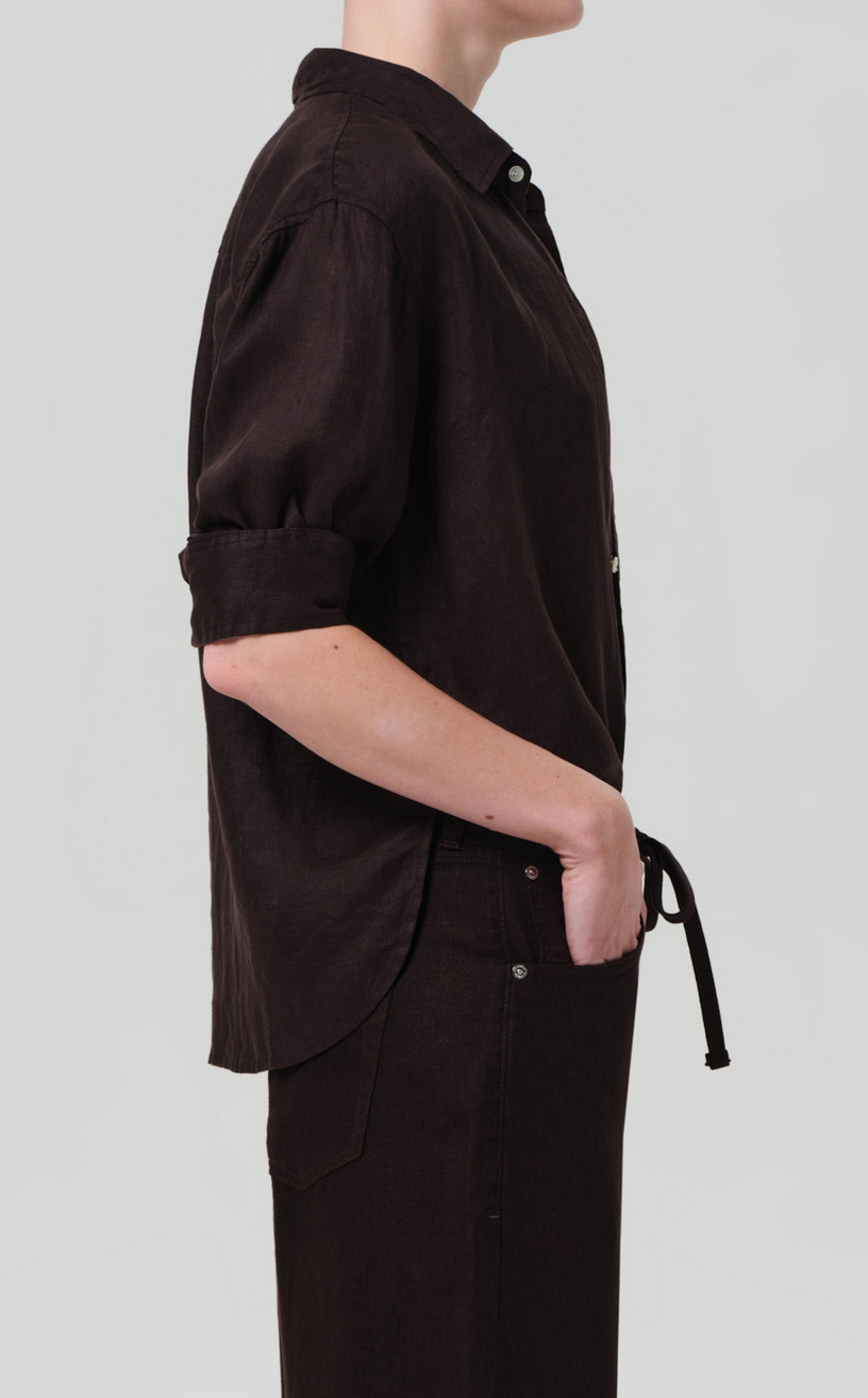 Kayla shrunken linen shirt in chocolate