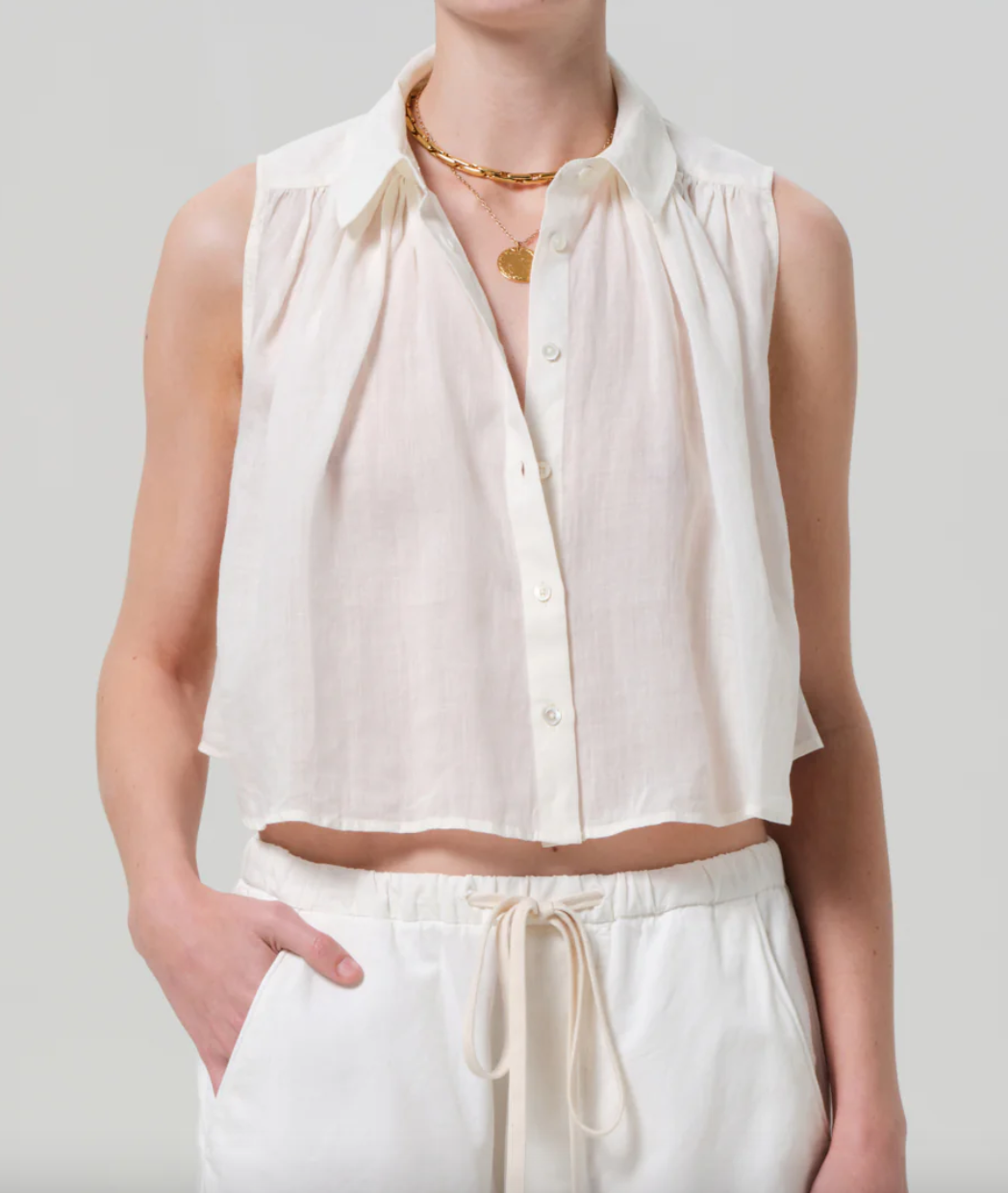 sleeveless ambrose top in vanilla