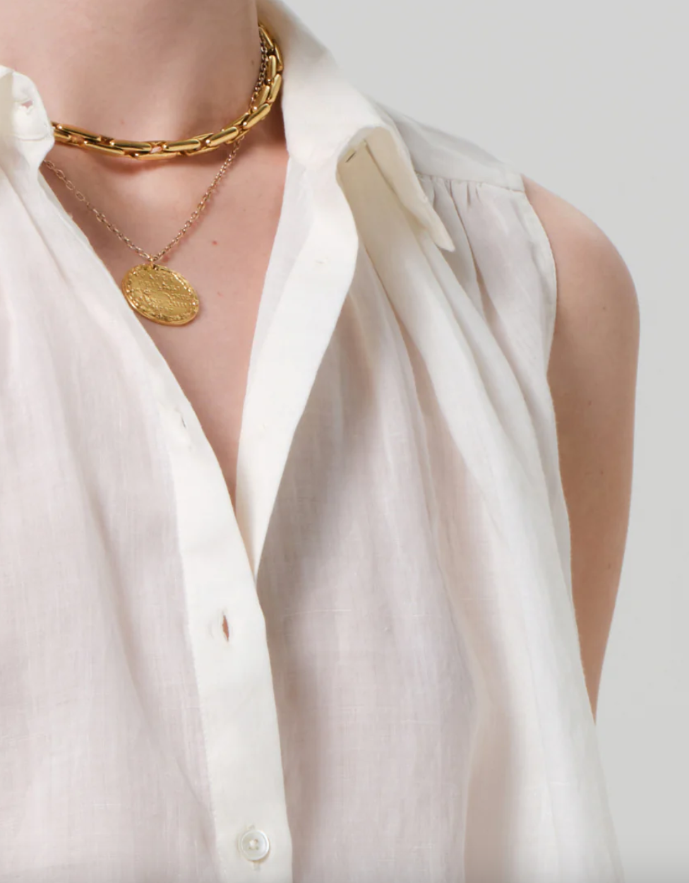 sleeveless ambrose top in vanilla