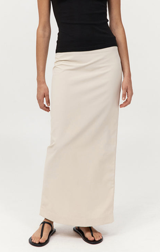 minimal column skirt putty