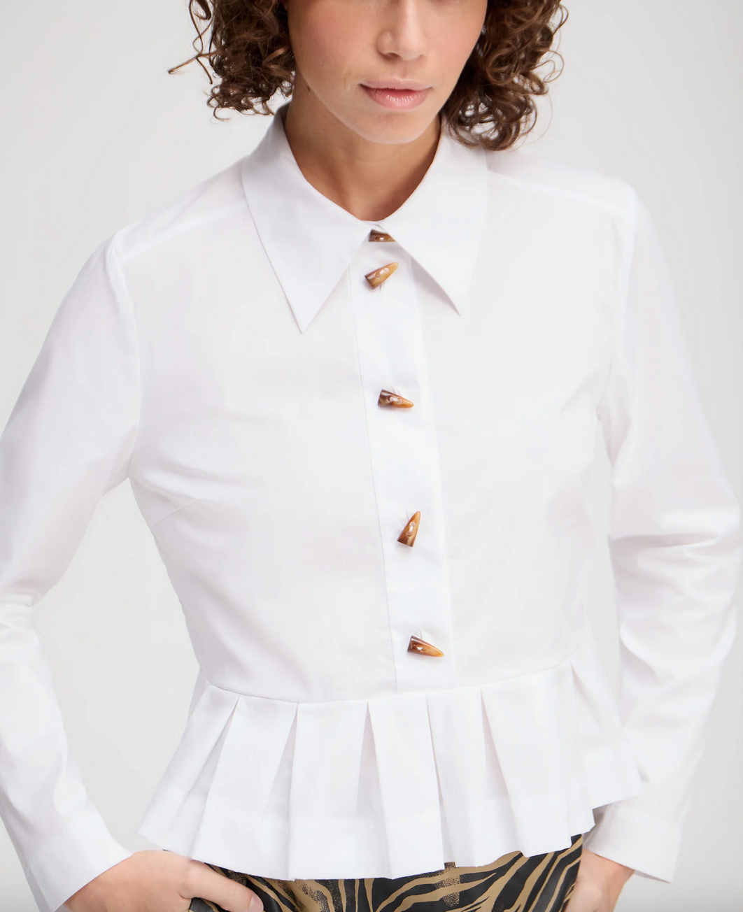 lustona top white