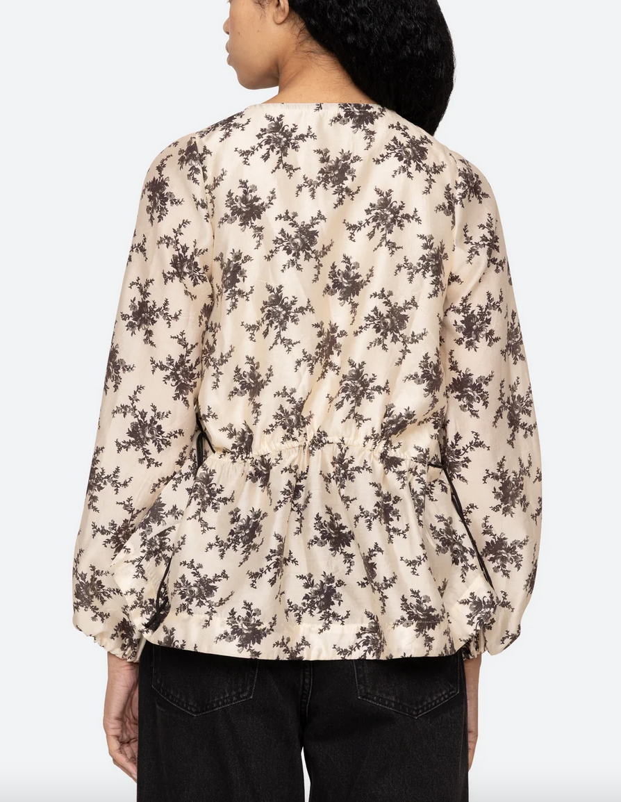 joan top cream