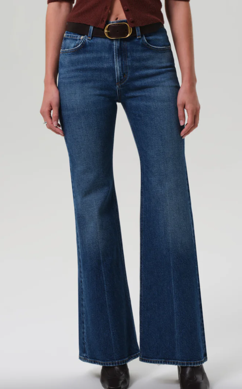 Kimberly 70's flare in cruise