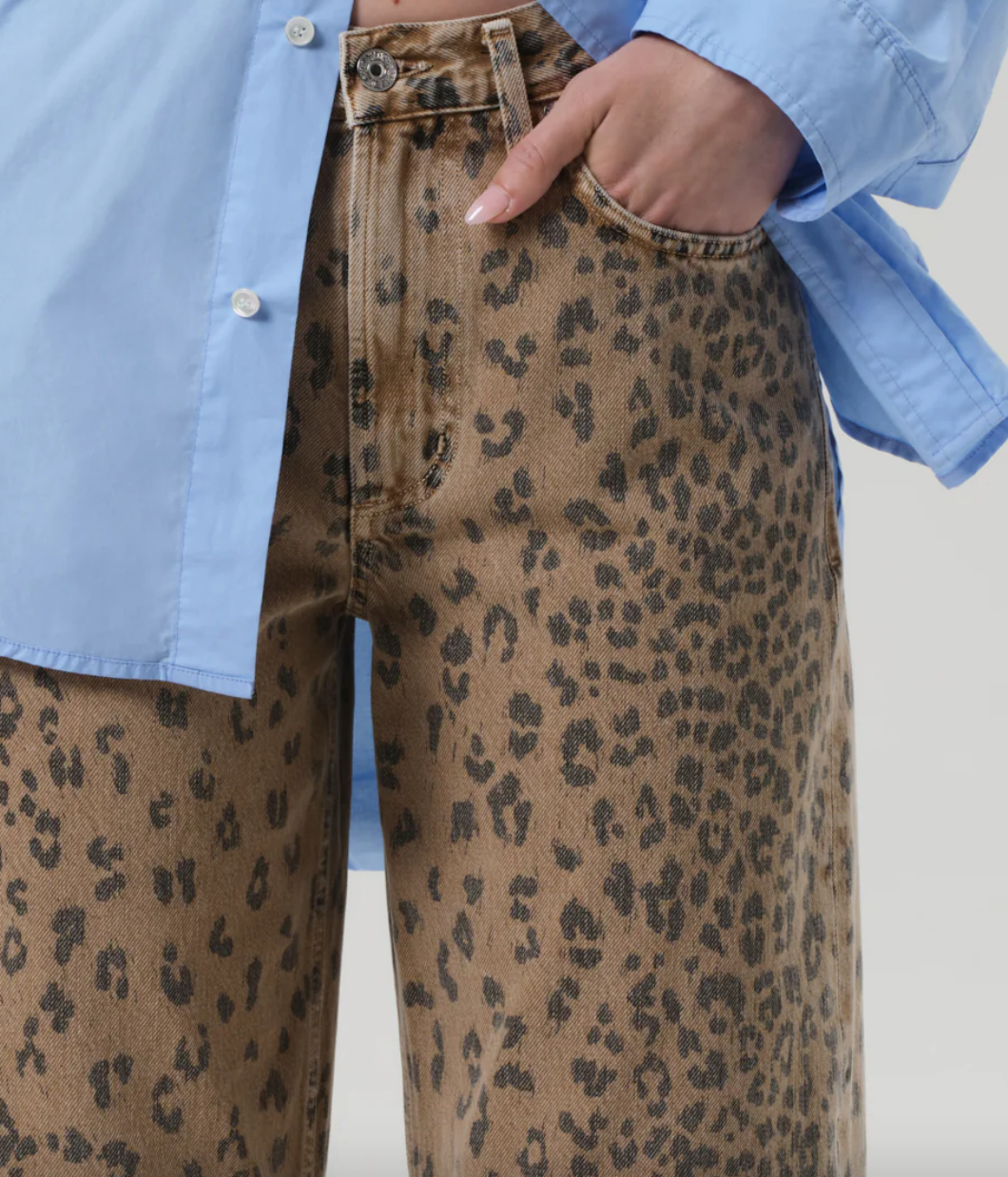 miro relaxed jean in natural cheetah