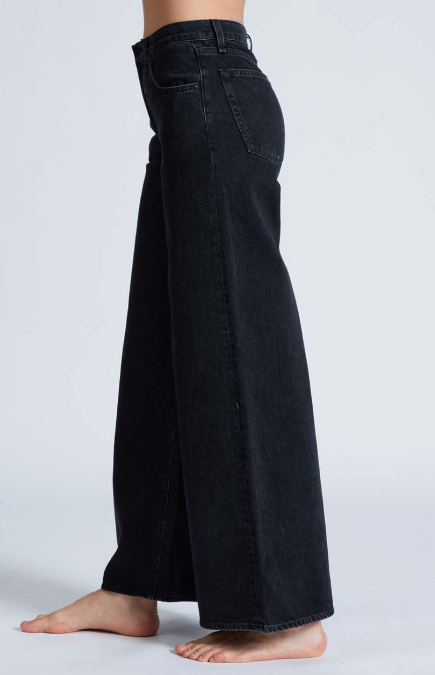 atomic wide leg stone