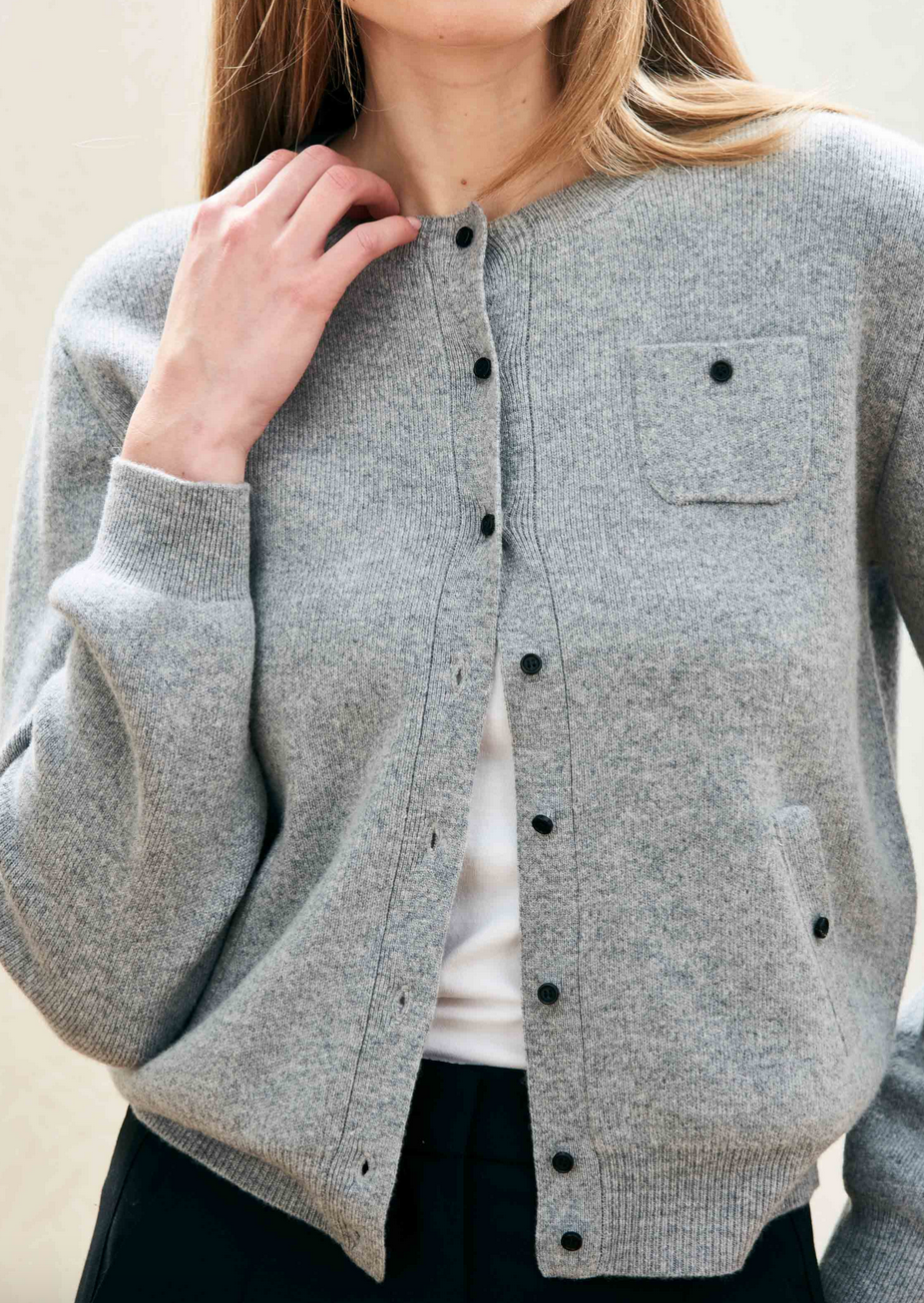 merino multi pocket cardigan in mid grey
