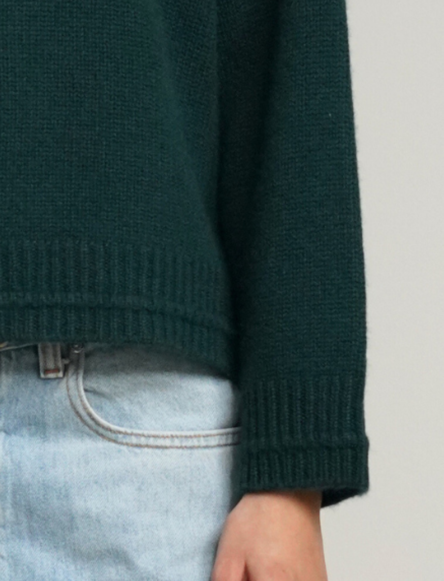 Alston boyfriend cashmere crewneck sacramento