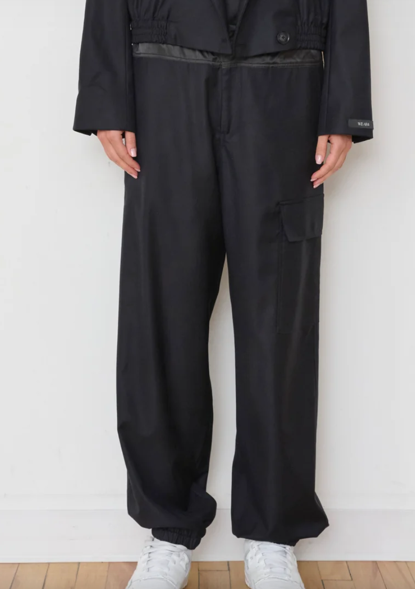 the bootleg cargo black