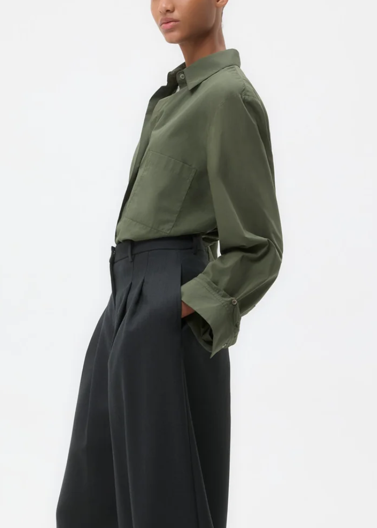 next morning shirt in superfine cotton shirting duffle bag