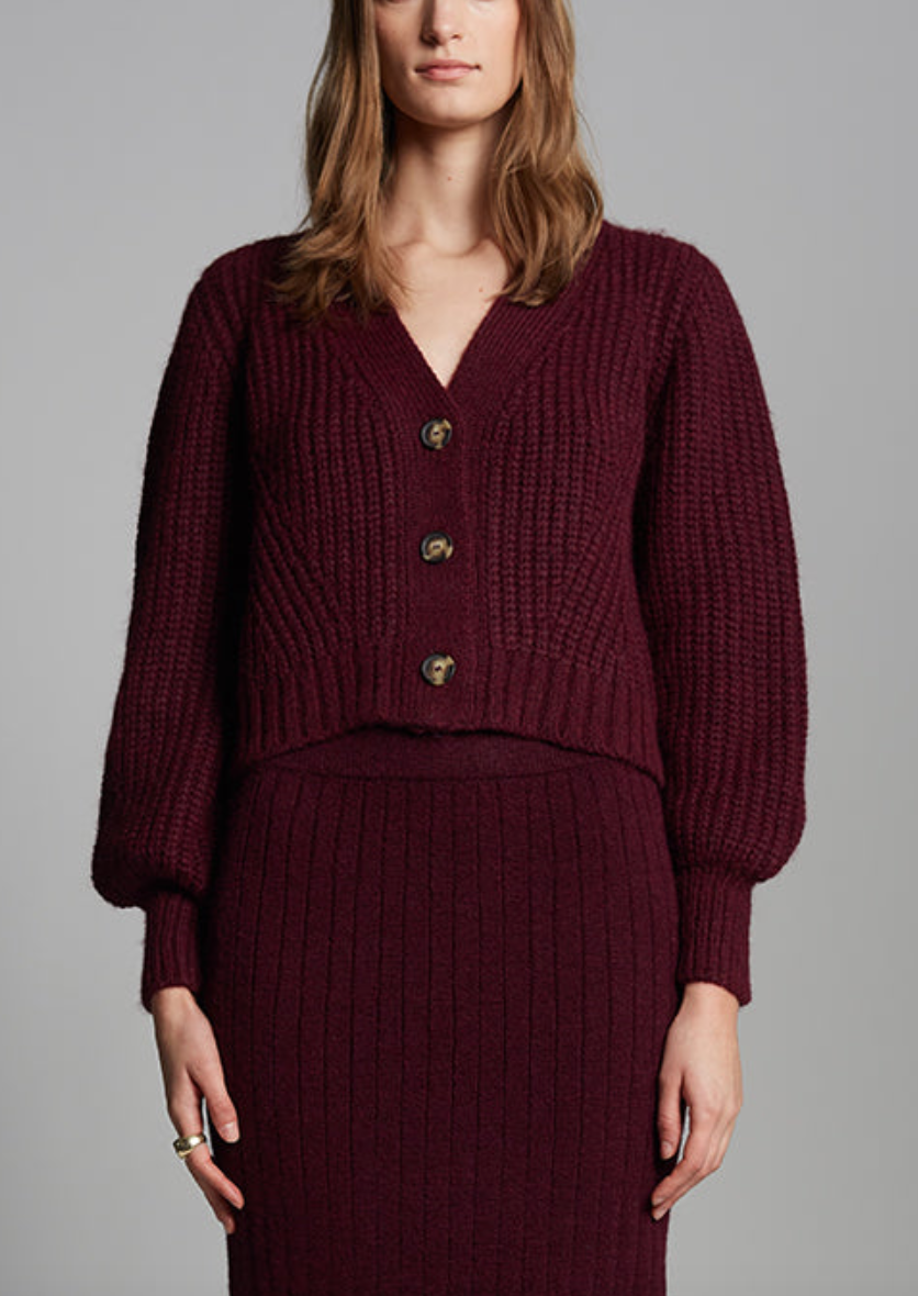 sara cardi merlot