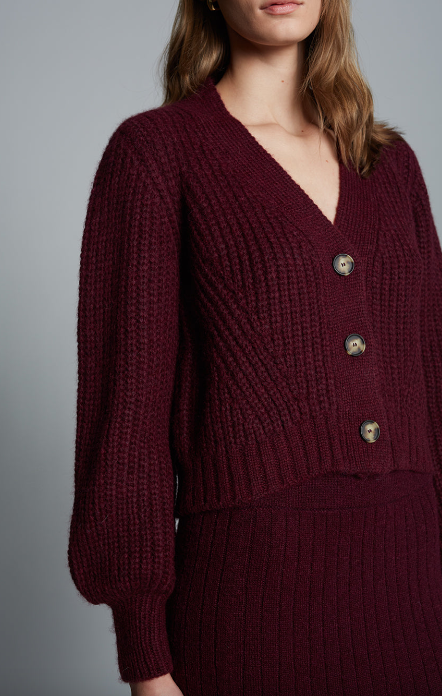 sara cardi merlot