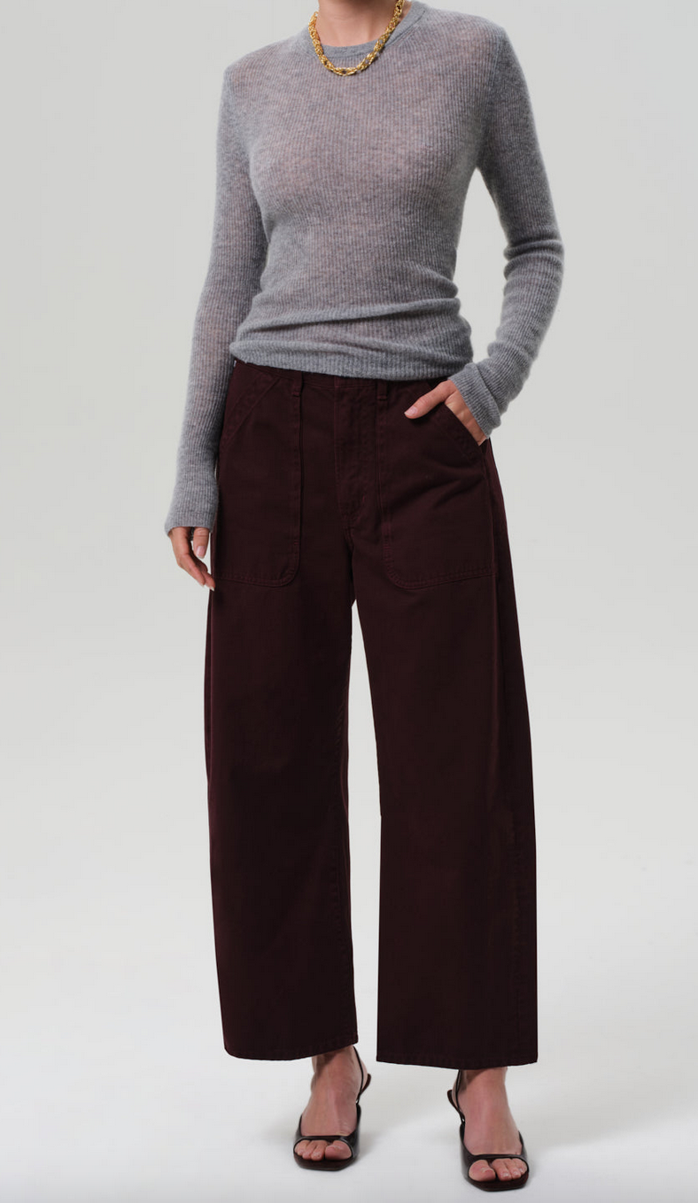 ayla cargo in mahogany