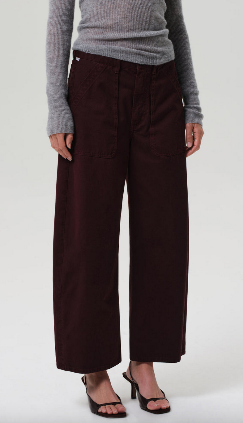 ayla cargo in mahogany