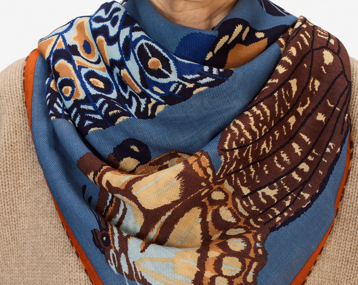square scarf 130 papillons duck blue