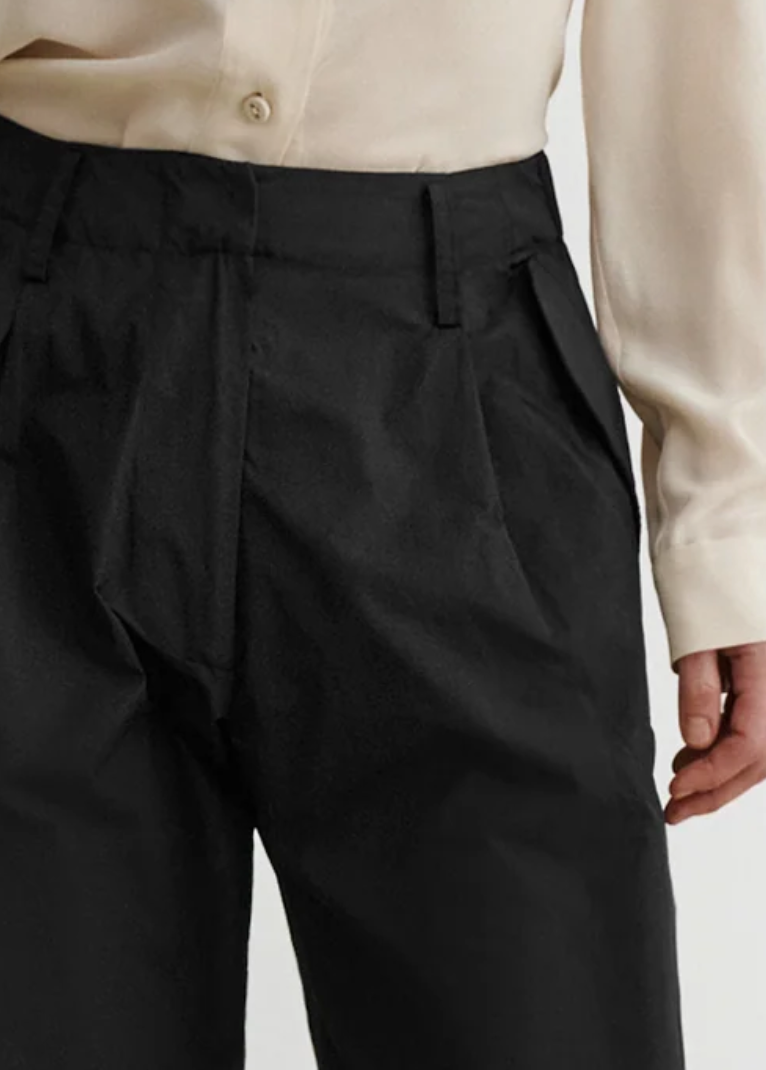 bending pant black
