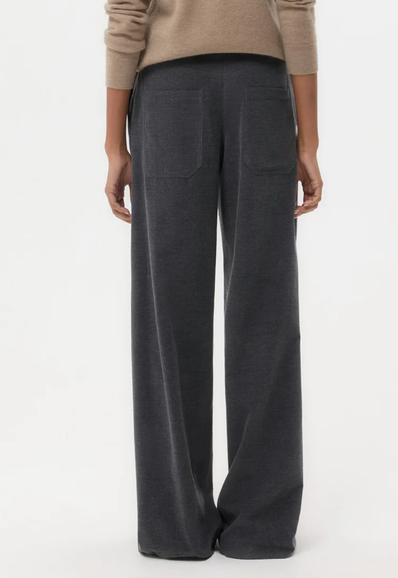 charcoal heather grey Dylan pant in corduroy