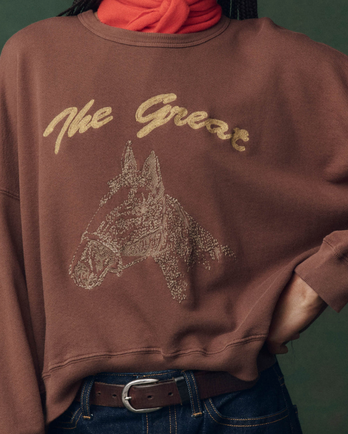 the teammate sweatshirt umber with horse embroidery