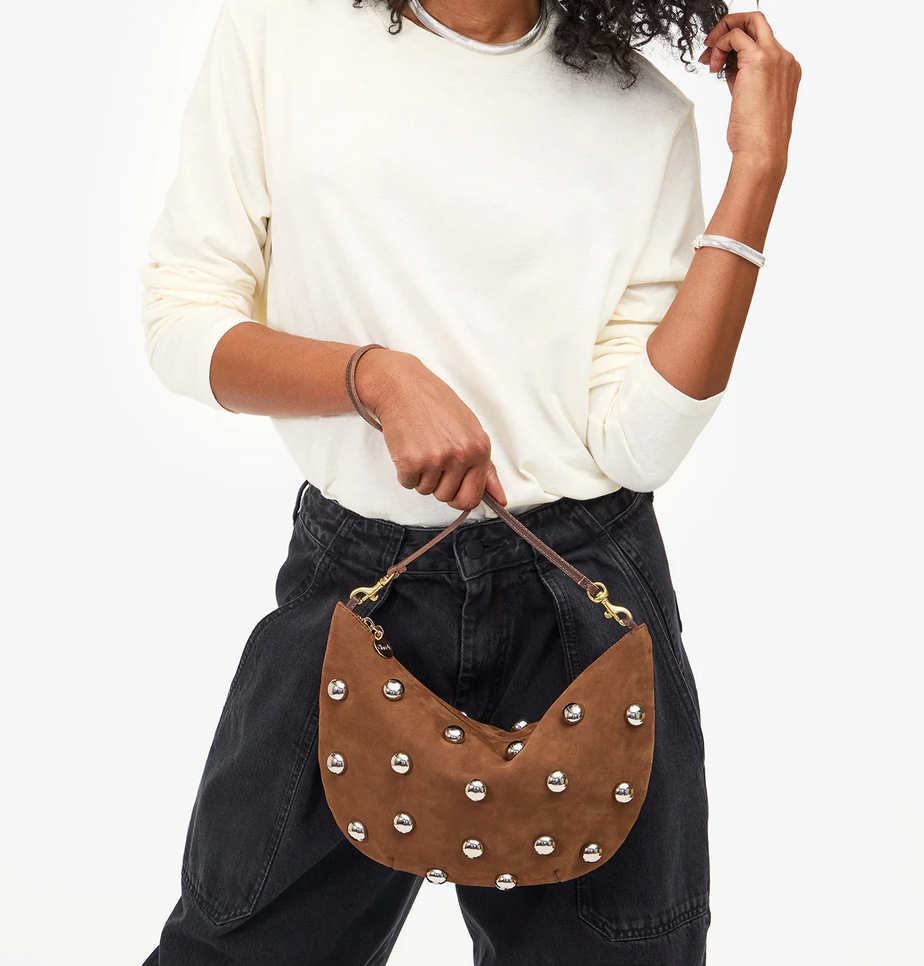 lune choco bar with studs