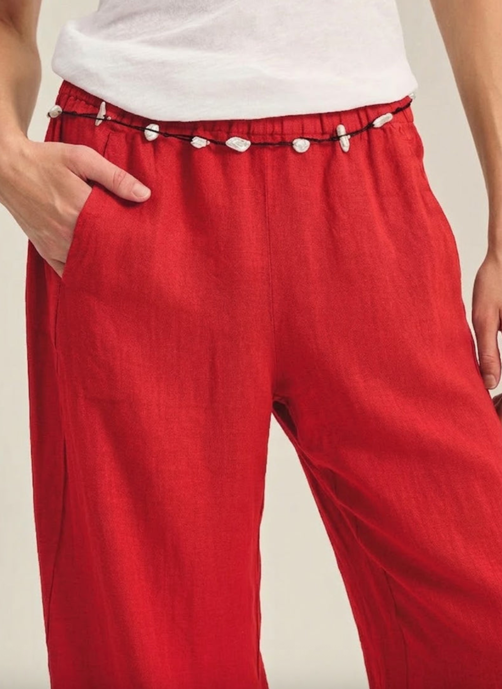 lola linen pant lipgloss