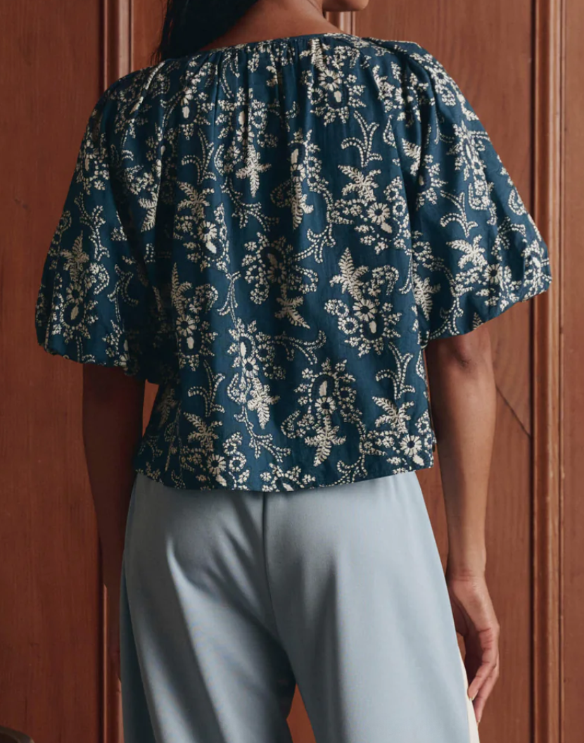 the blythe top indigo bandana